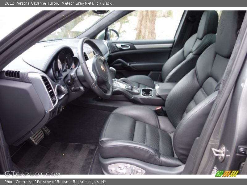 Meteor Grey Metallic / Black 2012 Porsche Cayenne Turbo