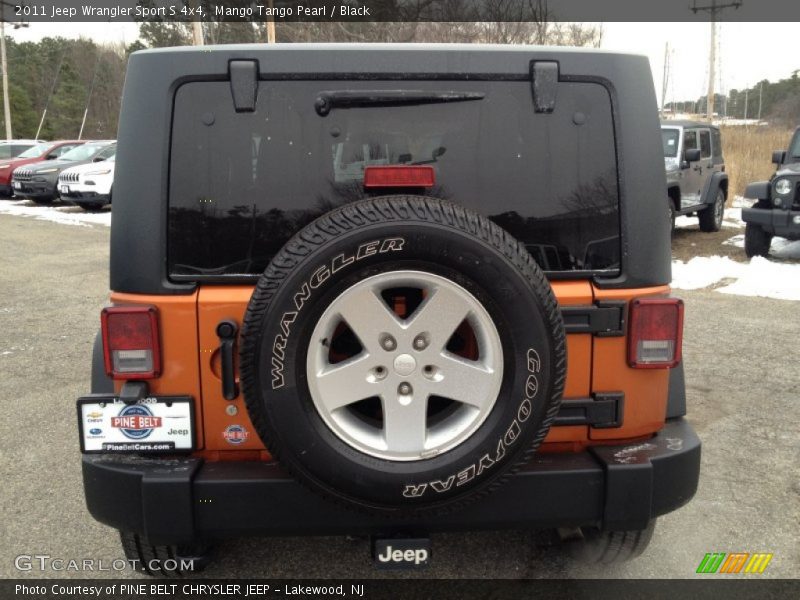 Mango Tango Pearl / Black 2011 Jeep Wrangler Sport S 4x4