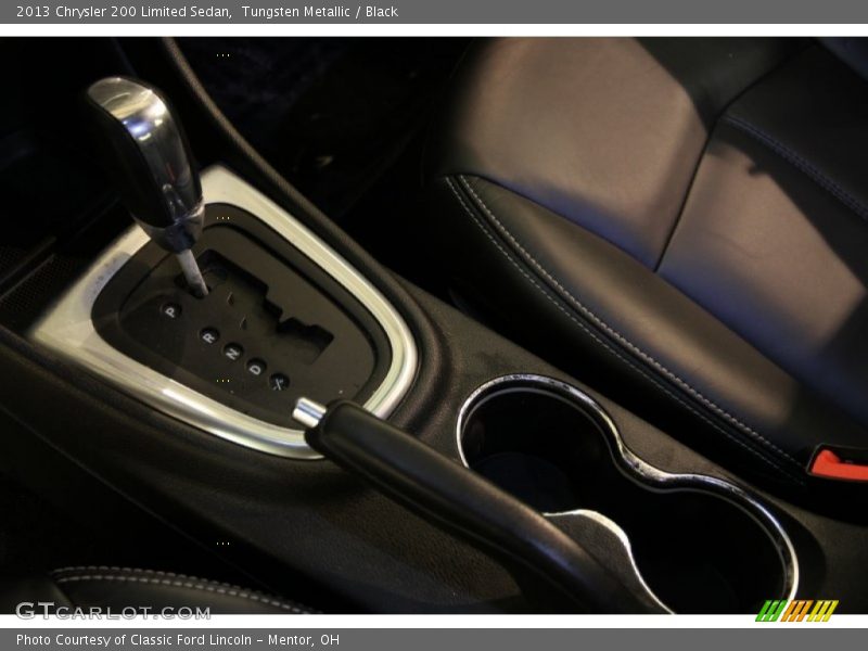 Tungsten Metallic / Black 2013 Chrysler 200 Limited Sedan