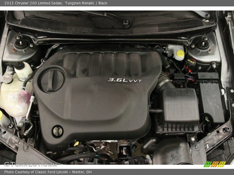 Tungsten Metallic / Black 2013 Chrysler 200 Limited Sedan