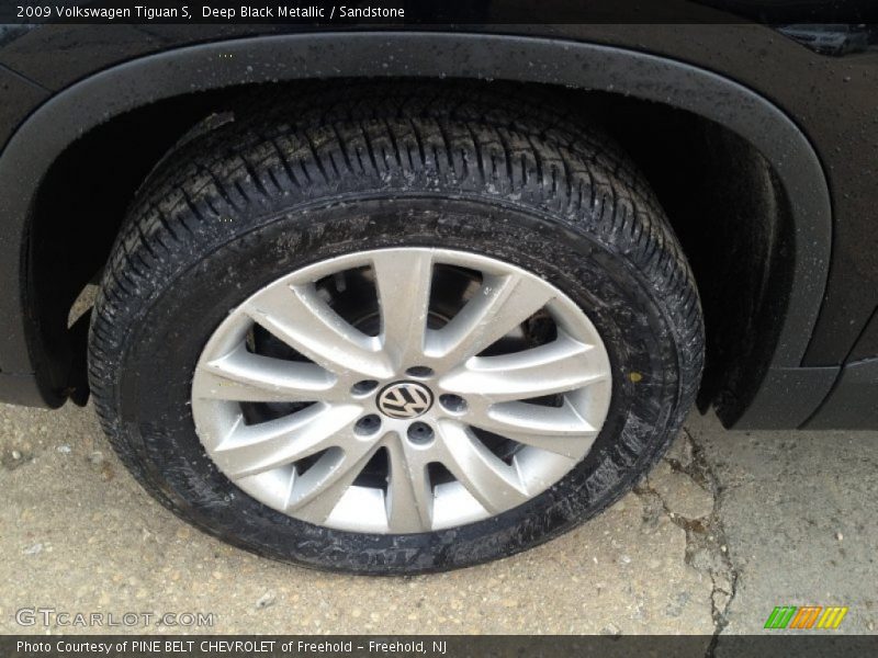 Deep Black Metallic / Sandstone 2009 Volkswagen Tiguan S