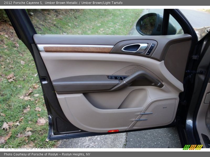 Umber Brown Metallic / Umber Brown/Light Tartufo 2012 Porsche Cayenne S