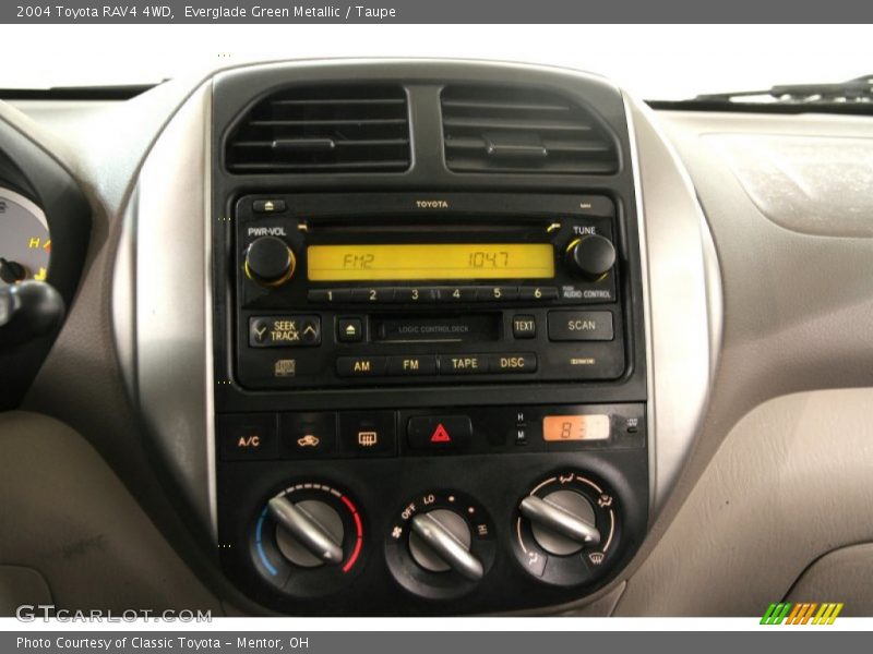 Everglade Green Metallic / Taupe 2004 Toyota RAV4 4WD