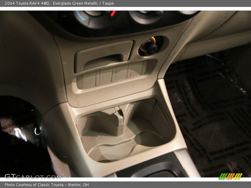 Everglade Green Metallic / Taupe 2004 Toyota RAV4 4WD