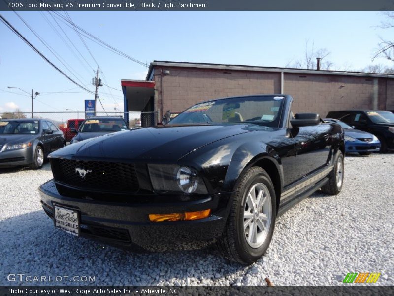 Black / Light Parchment 2006 Ford Mustang V6 Premium Convertible