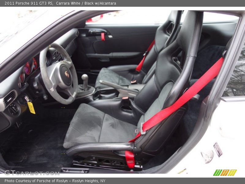 Front Seat of 2011 911 GT3 RS
