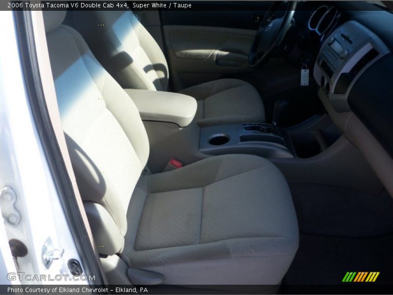 Super White / Taupe 2006 Toyota Tacoma V6 Double Cab 4x4