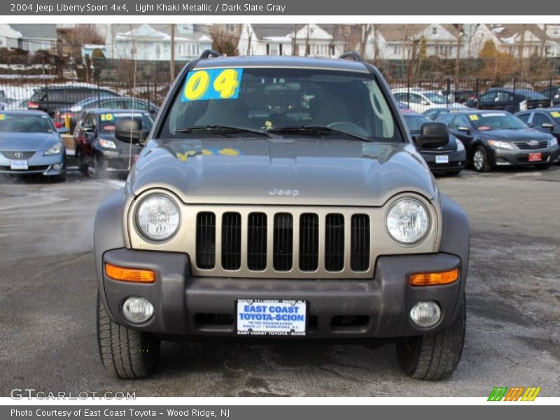 Light Khaki Metallic / Dark Slate Gray 2004 Jeep Liberty Sport 4x4