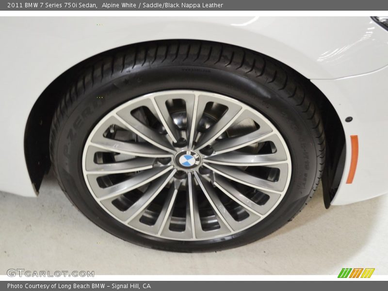  2011 7 Series 750i Sedan Wheel