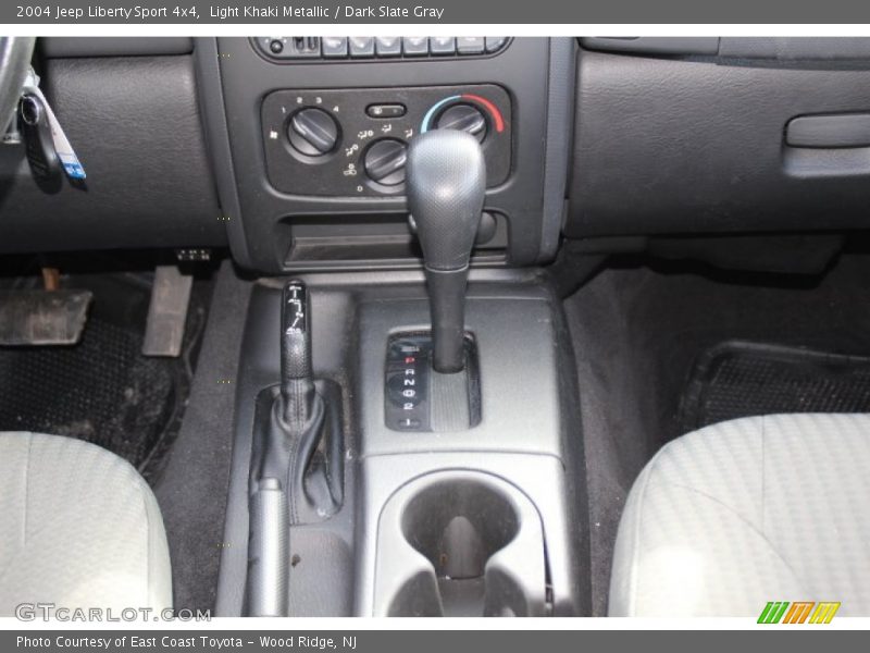 Light Khaki Metallic / Dark Slate Gray 2004 Jeep Liberty Sport 4x4