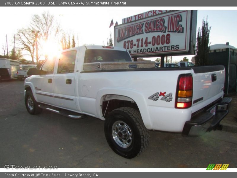 Summit White / Neutral 2005 GMC Sierra 2500HD SLT Crew Cab 4x4