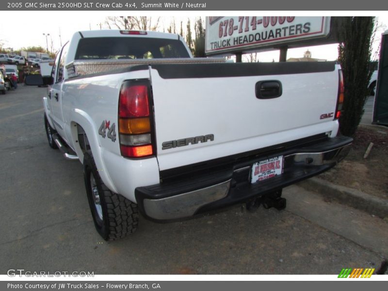 Summit White / Neutral 2005 GMC Sierra 2500HD SLT Crew Cab 4x4