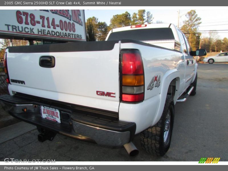 Summit White / Neutral 2005 GMC Sierra 2500HD SLT Crew Cab 4x4