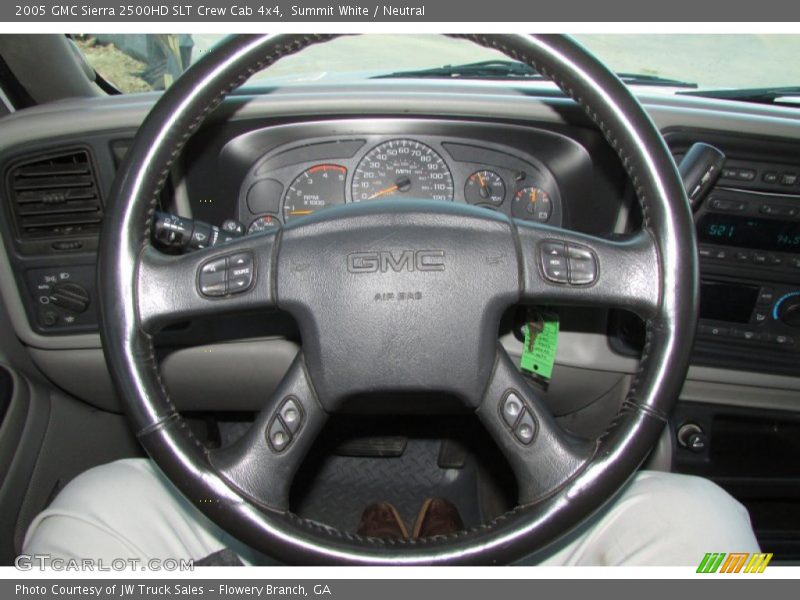 Summit White / Neutral 2005 GMC Sierra 2500HD SLT Crew Cab 4x4