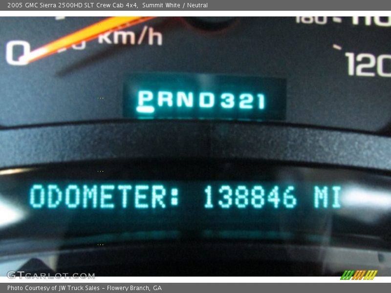 Summit White / Neutral 2005 GMC Sierra 2500HD SLT Crew Cab 4x4