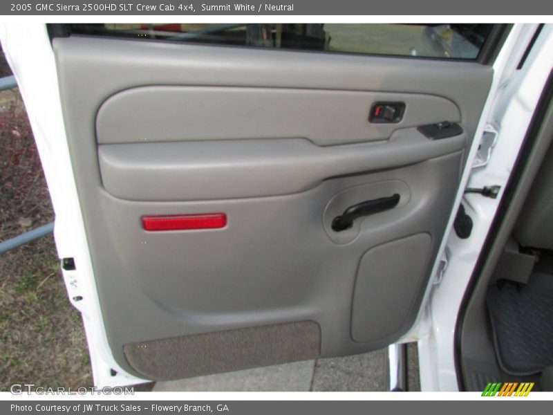 Summit White / Neutral 2005 GMC Sierra 2500HD SLT Crew Cab 4x4