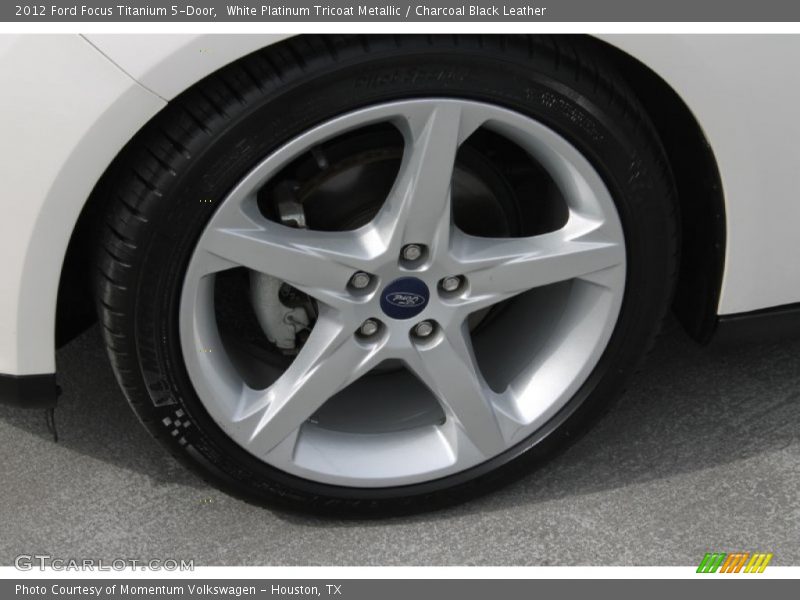 White Platinum Tricoat Metallic / Charcoal Black Leather 2012 Ford Focus Titanium 5-Door