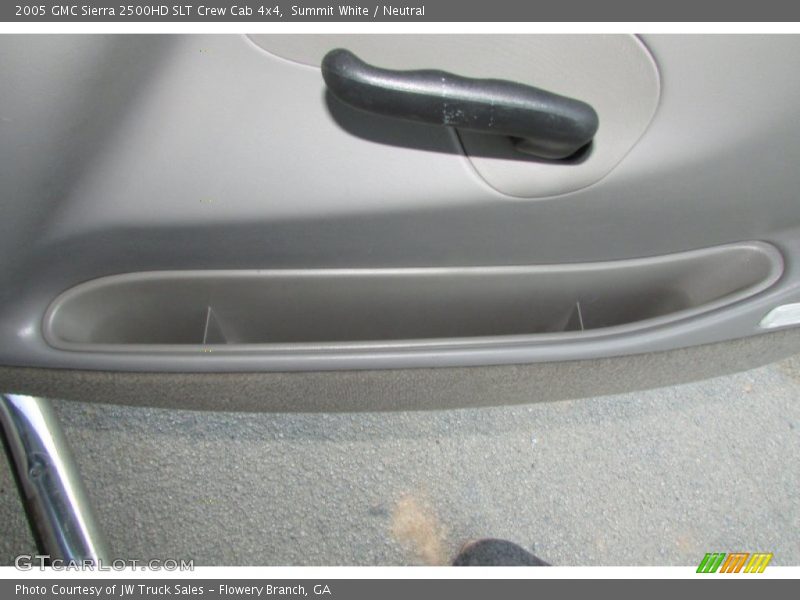 Summit White / Neutral 2005 GMC Sierra 2500HD SLT Crew Cab 4x4