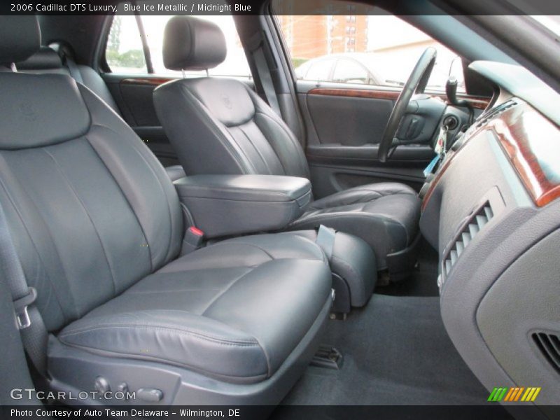 Blue Ice Metallic / Midnight Blue 2006 Cadillac DTS Luxury