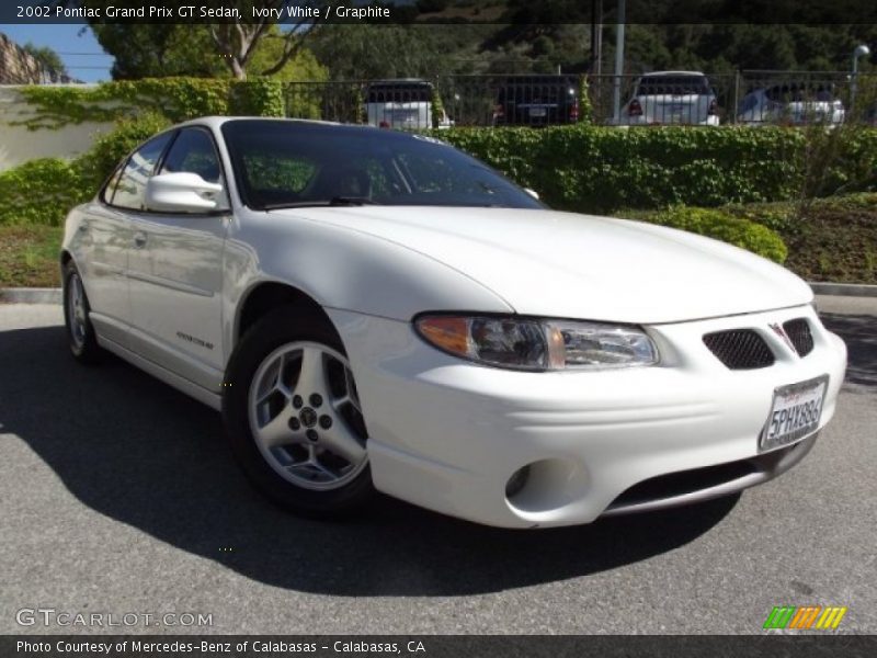 Ivory White / Graphite 2002 Pontiac Grand Prix GT Sedan