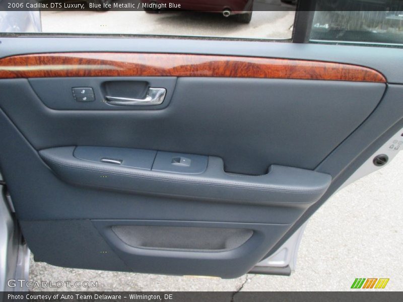 Blue Ice Metallic / Midnight Blue 2006 Cadillac DTS Luxury