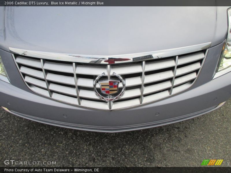 Blue Ice Metallic / Midnight Blue 2006 Cadillac DTS Luxury