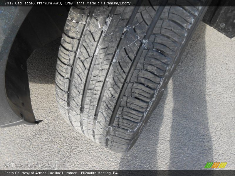 Gray Flannel Metallic / Titanium/Ebony 2012 Cadillac SRX Premium AWD