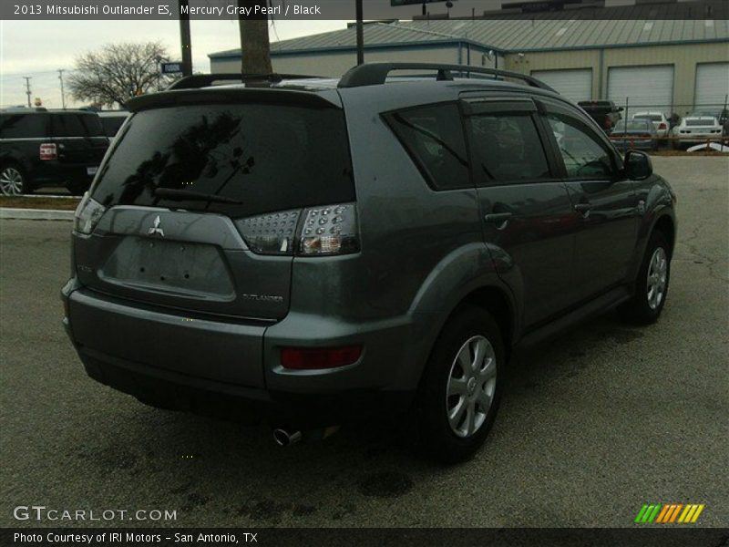 Mercury Gray Pearl / Black 2013 Mitsubishi Outlander ES