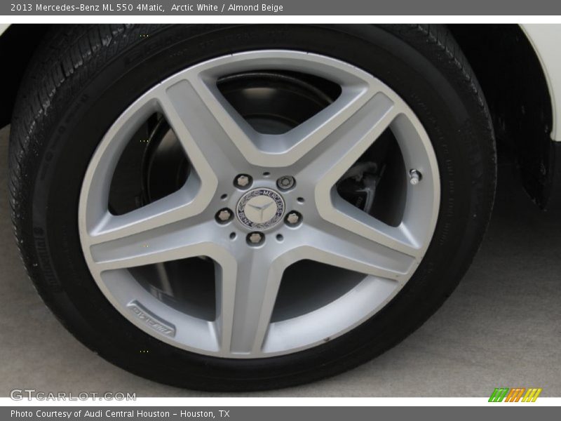 Arctic White / Almond Beige 2013 Mercedes-Benz ML 550 4Matic