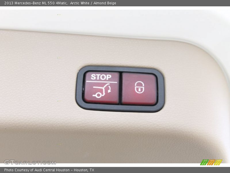 Arctic White / Almond Beige 2013 Mercedes-Benz ML 550 4Matic