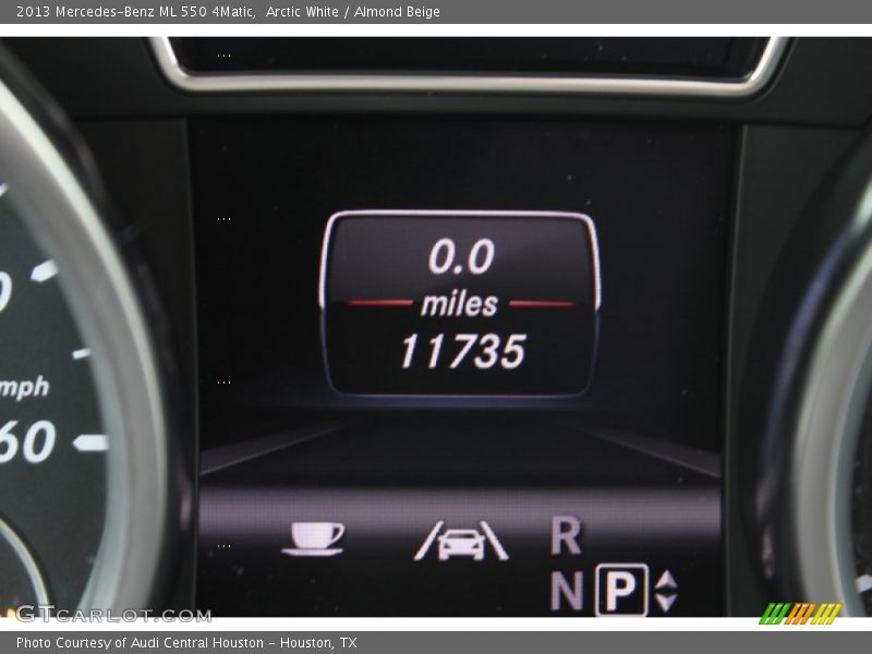 Arctic White / Almond Beige 2013 Mercedes-Benz ML 550 4Matic