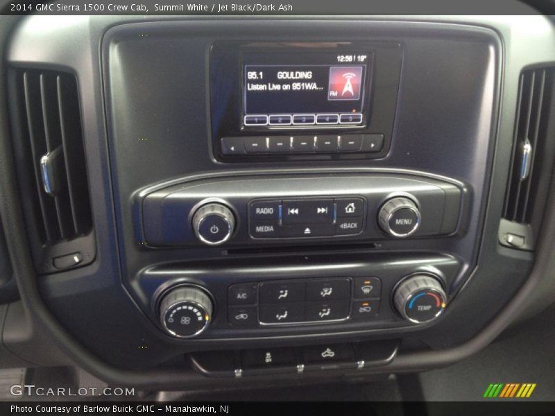 Controls of 2014 Sierra 1500 Crew Cab