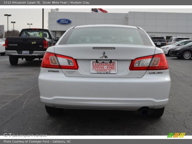 Dover White Pearl / Medium Gray 2010 Mitsubishi Galant FE