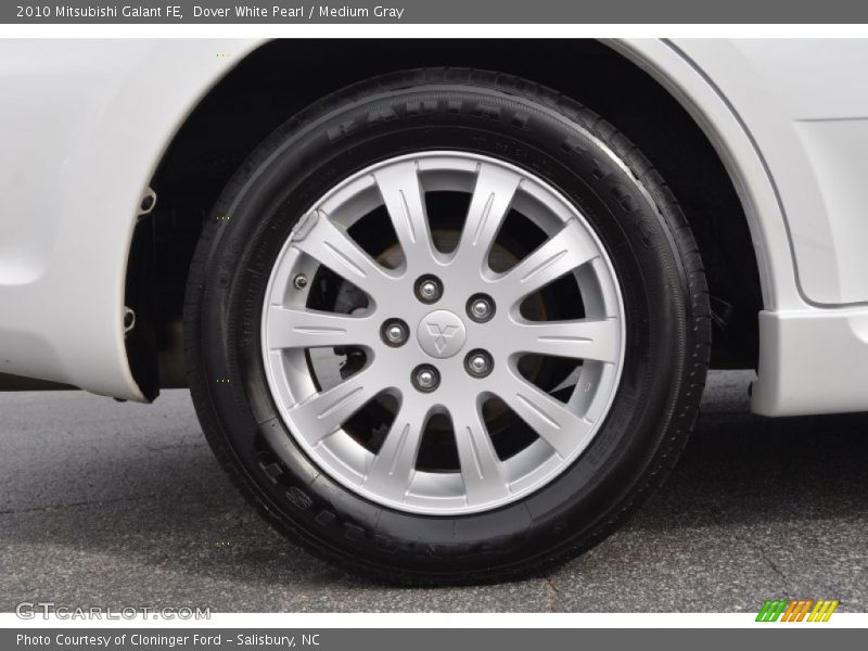 Dover White Pearl / Medium Gray 2010 Mitsubishi Galant FE