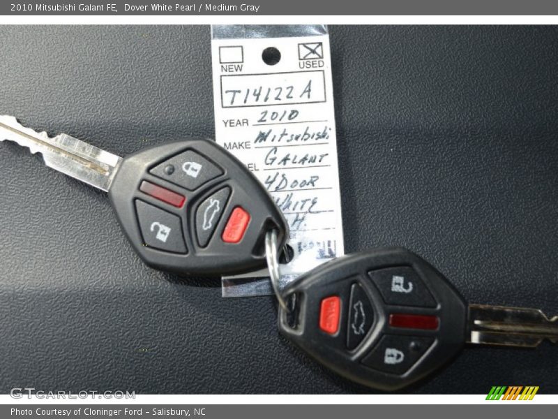 Dover White Pearl / Medium Gray 2010 Mitsubishi Galant FE