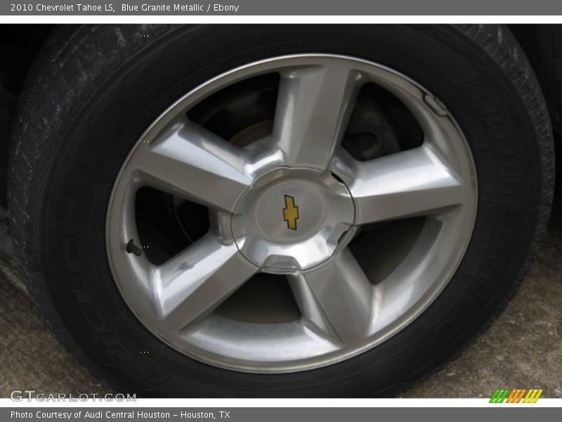 2010 Tahoe LS Wheel