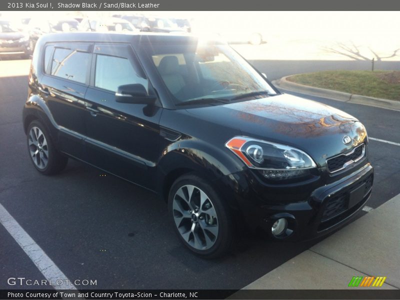 Shadow Black / Sand/Black Leather 2013 Kia Soul !