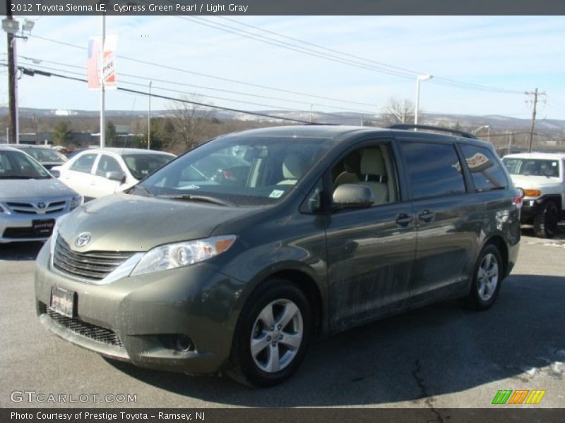 Cypress Green Pearl / Light Gray 2012 Toyota Sienna LE