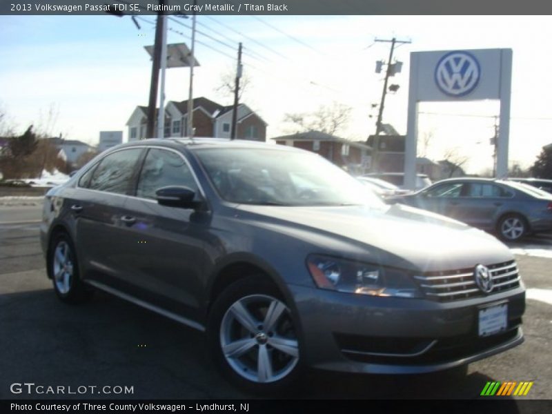 Platinum Gray Metallic / Titan Black 2013 Volkswagen Passat TDI SE