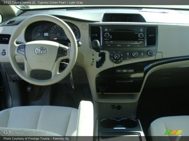 Cypress Green Pearl / Light Gray 2012 Toyota Sienna LE