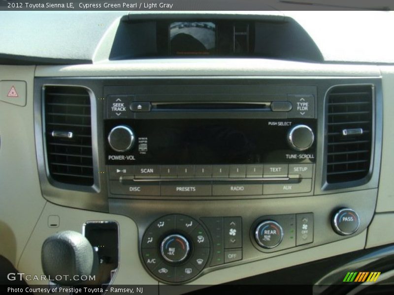 Cypress Green Pearl / Light Gray 2012 Toyota Sienna LE