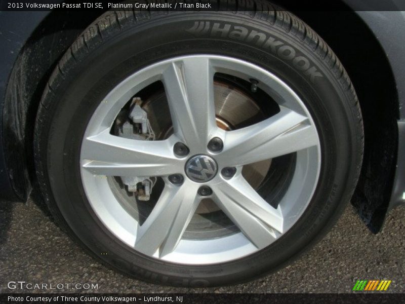 Platinum Gray Metallic / Titan Black 2013 Volkswagen Passat TDI SE