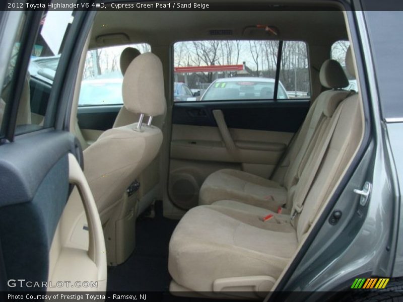 Cypress Green Pearl / Sand Beige 2012 Toyota Highlander V6 4WD