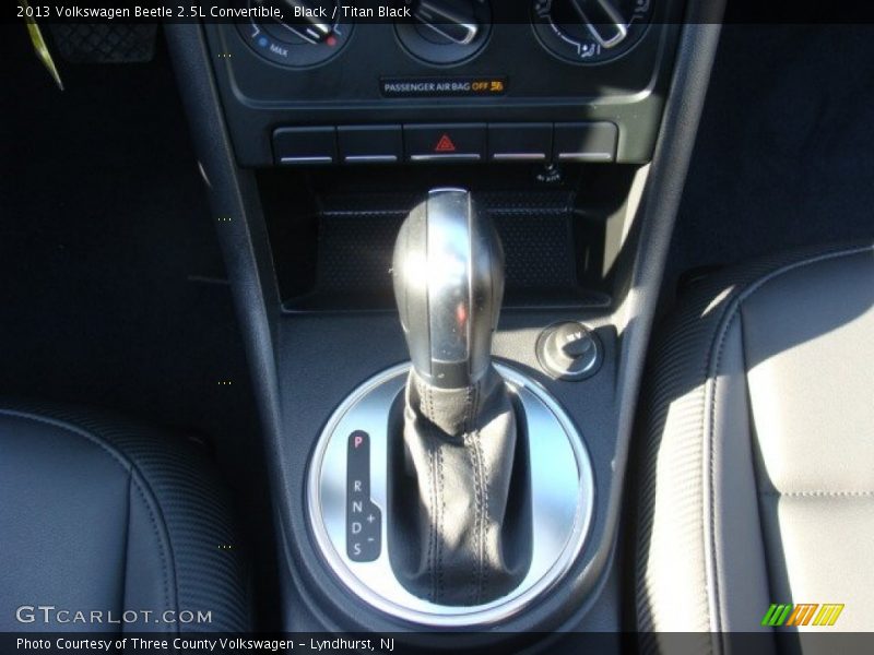 Black / Titan Black 2013 Volkswagen Beetle 2.5L Convertible
