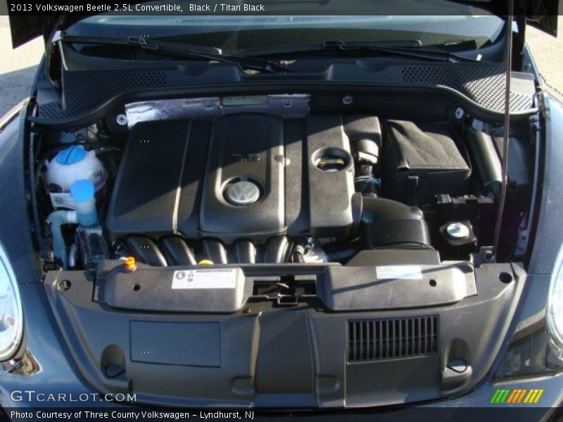 Black / Titan Black 2013 Volkswagen Beetle 2.5L Convertible
