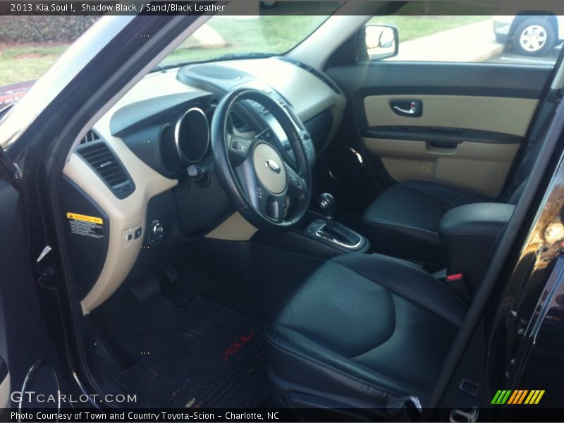 Shadow Black / Sand/Black Leather 2013 Kia Soul !