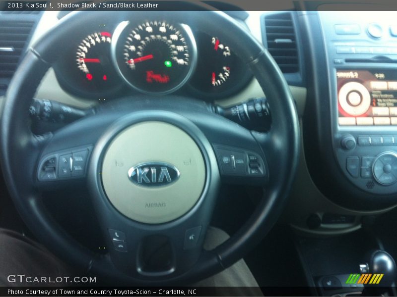 Shadow Black / Sand/Black Leather 2013 Kia Soul !