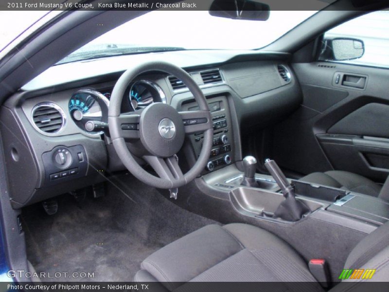 Kona Blue Metallic / Charcoal Black 2011 Ford Mustang V6 Coupe