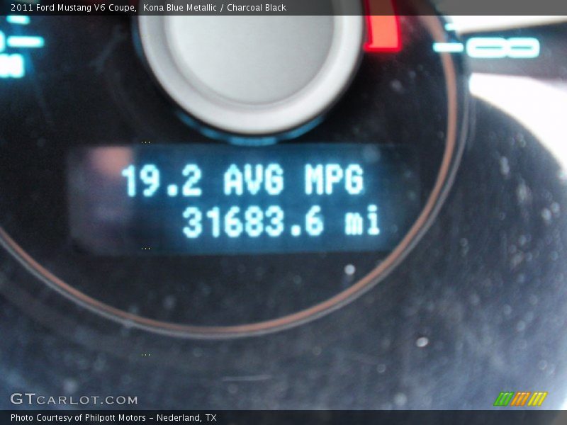 Kona Blue Metallic / Charcoal Black 2011 Ford Mustang V6 Coupe