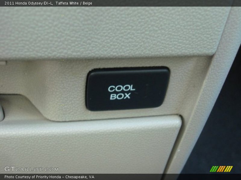 Taffeta White / Beige 2011 Honda Odyssey EX-L